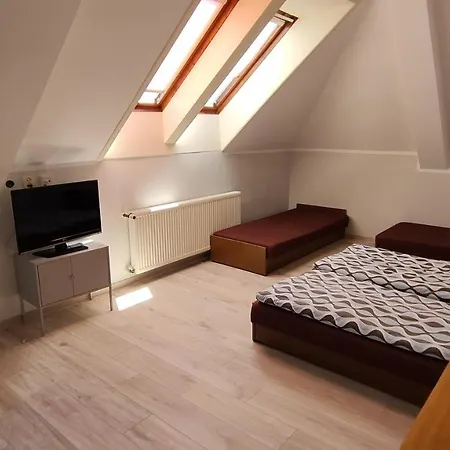 Blisko Morza Przy Promenadzie